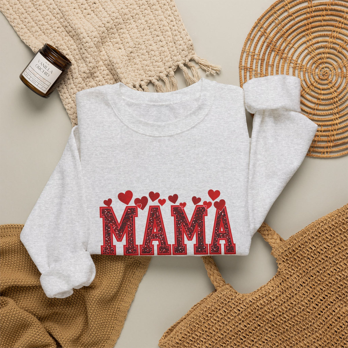 Cherry Hearts MAMA Crewneck | Gildan 18000